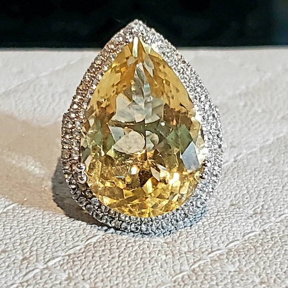 R YOU bold enough for this 21.5ct Citrine SS Ring? - Picture 2 of 4